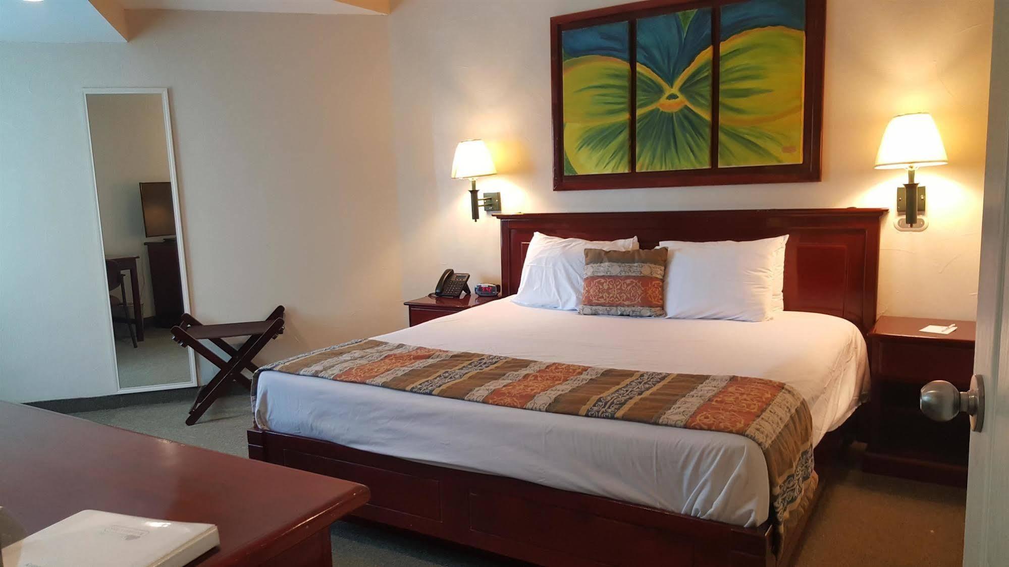 Best Western Bazarell Inn Montemorelos Ngoại thất bức ảnh