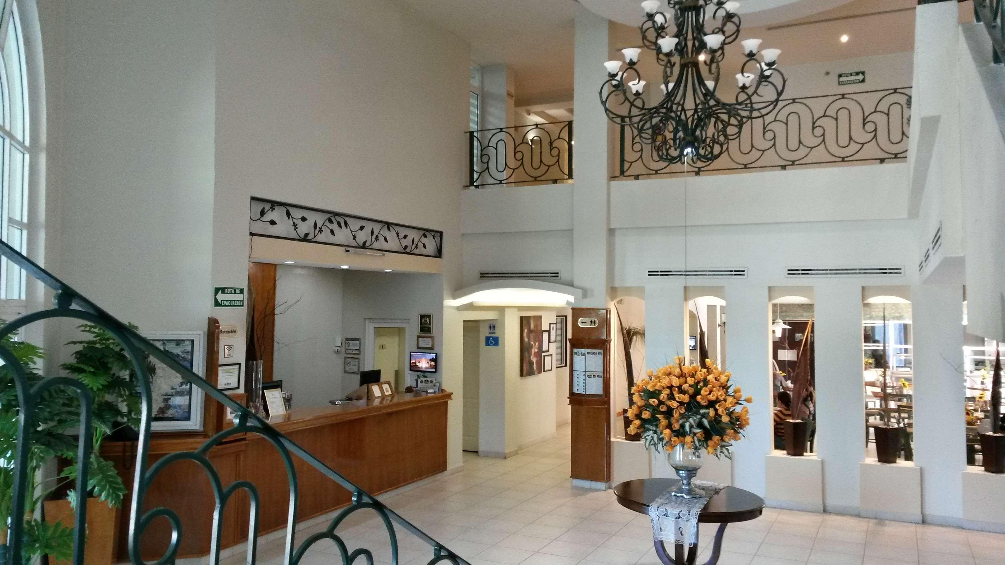 Best Western Bazarell Inn Montemorelos Ngoại thất bức ảnh